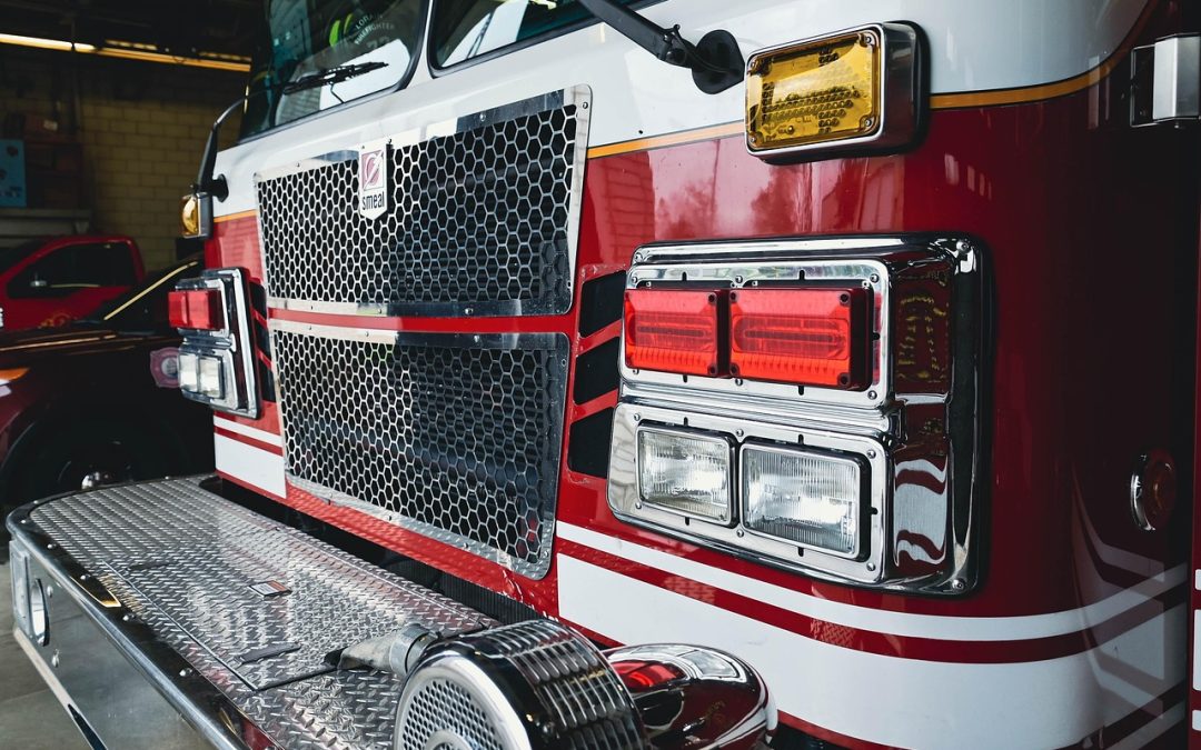 Dinas Damkar Mempawah Amankan Kebocoran Di Perbukitan